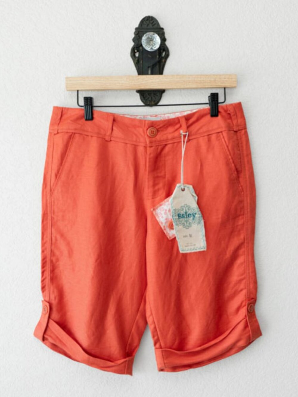 Esley NWT Orange Linen Blend Long Shorts Medium Cuffed Summer Lightweight New